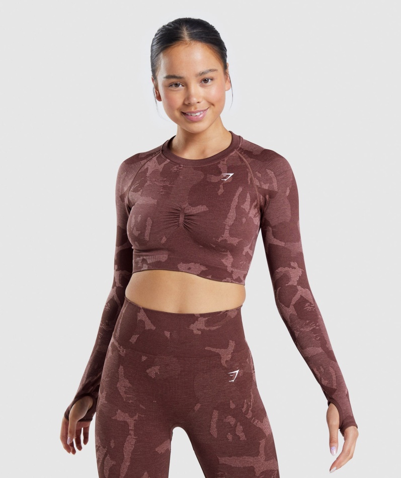 Gymshark Adapt Camo Sømløs Langermet Crop Top Savanne-kirsebærbrun