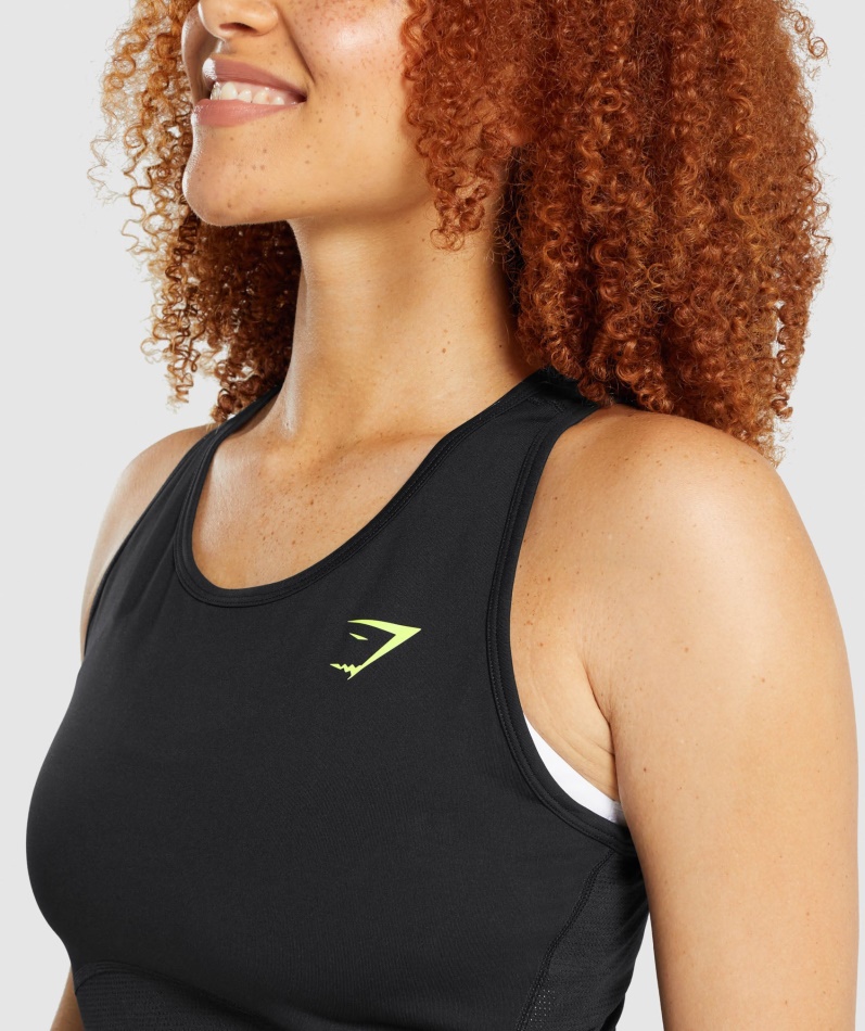 Gymshark Puls Crop Tank Svart