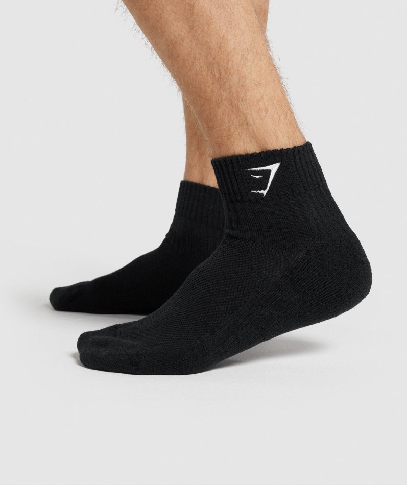 Gymshark Sharkhead Broderte Quarter Sokker 2pk Svart