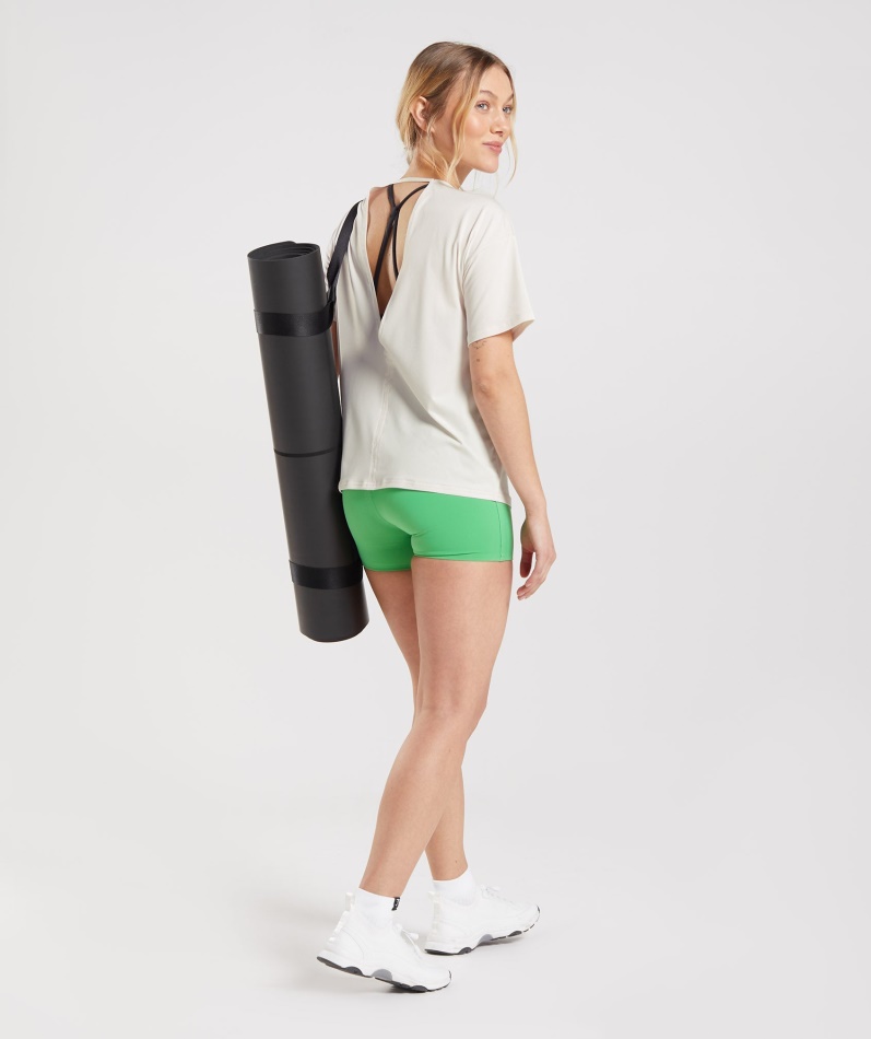 Gymshark Studio T-skjorte Kokos Hvit
