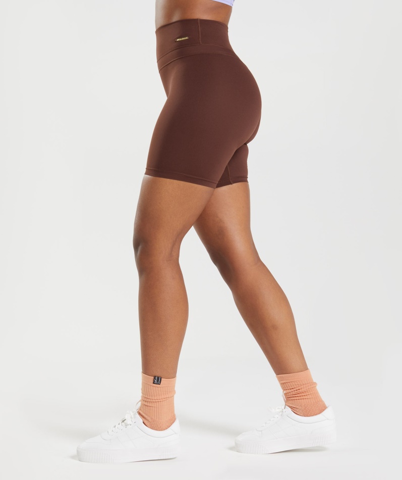 Gymshark Whitney Sykkelshorts Blir Brun På Nytt